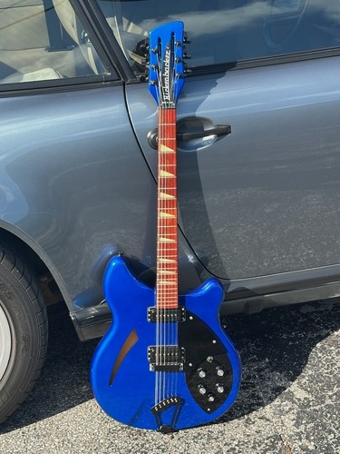 1997 Rickenbacker 360/12 Midnight Blue with Black Binding 1 of a kind & Minty ! - Picture 2 of 11