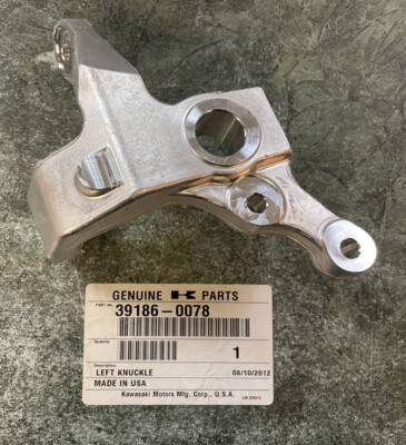 パーツ Ken5 2008-2014 Kawasaki KFX450R Left Steering Spindle Knuckle OEM 39186