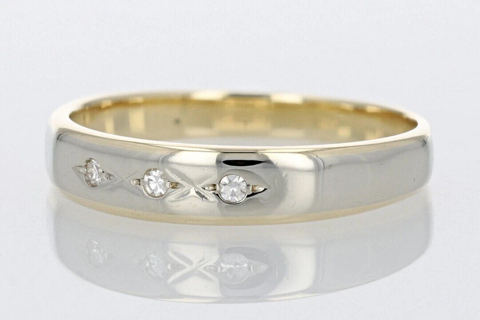 Anillo de alianza de boda de diamantes genuinos de corte redondo de 0,09 quilates enchapado en oro en varios tonos Foto 3 de 4