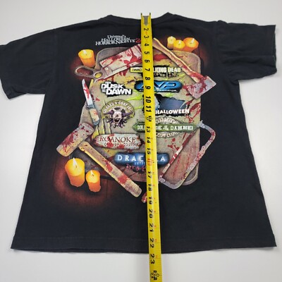 Universal Studios Halloween Tシャツ Universal Studios Halloween Horror Nights 24 AVP Scary Black Shirt