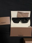 Burberry Oversized Shield Sunglasses Black Frame black Tinted Lens — photo 9