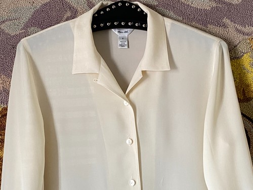 Talbots Pure Silk Pet Sz 6 Blouse Button Up Shirt Ivory Long Sleeve - Picture 2 of 11