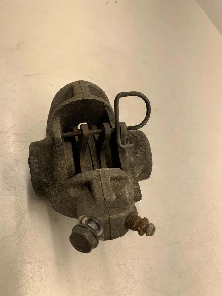 Asm., Pinza de freno - Polaris Switchback 2008 | Blanco Foto 3 de 4