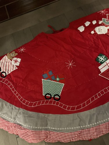 Falda de árbol de Navidad Pottery Barn para niños tren rojo - Imagen 5 de 8