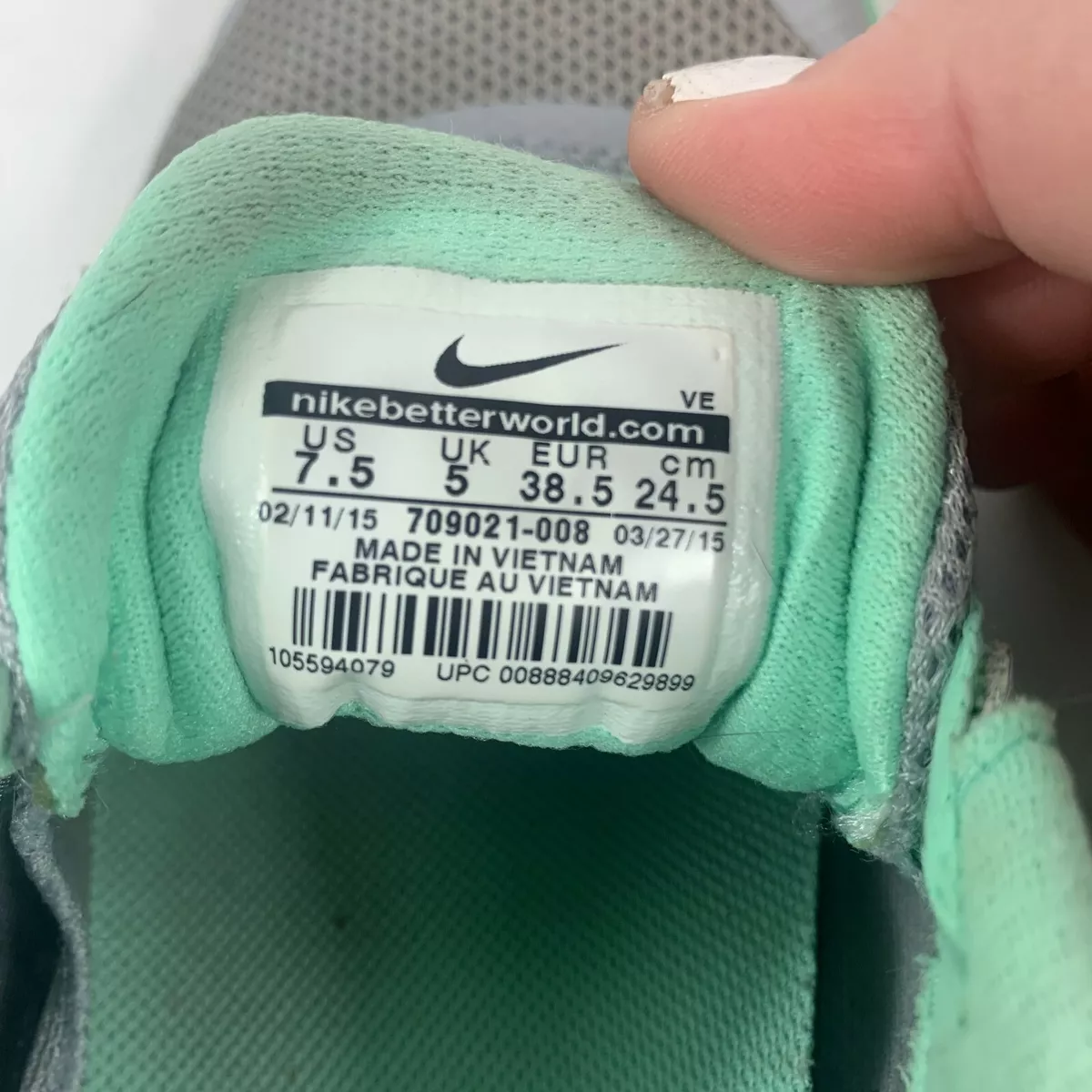 NIKE Flex 2015 RN Running Shoes Women s Size 7.5 Wolf Gray Green