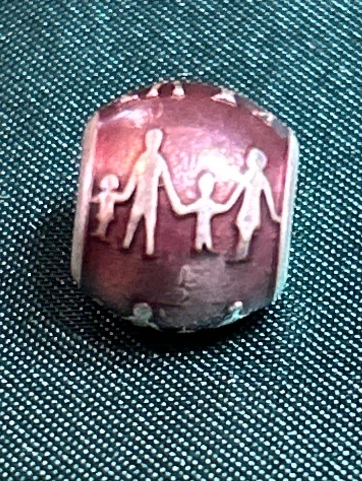 Authentic PANDORA Sterling Silver Charm 791399EN6 Family Bonds Red Enamel - Image 3 of 3