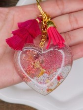 Handmade resin heart keychains, full of color and love