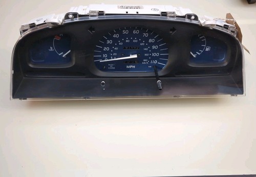 Misuratore di velocità a grappolo Toyota Hilux Mk5 doppia cabina KDN165 2005 83800-3D890 - Foto 2 di 10