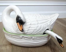 VINTAGE CERAMIC SWAN SOUP TUREEN ITALY 3 PIECE LADEL BOWL DUCK