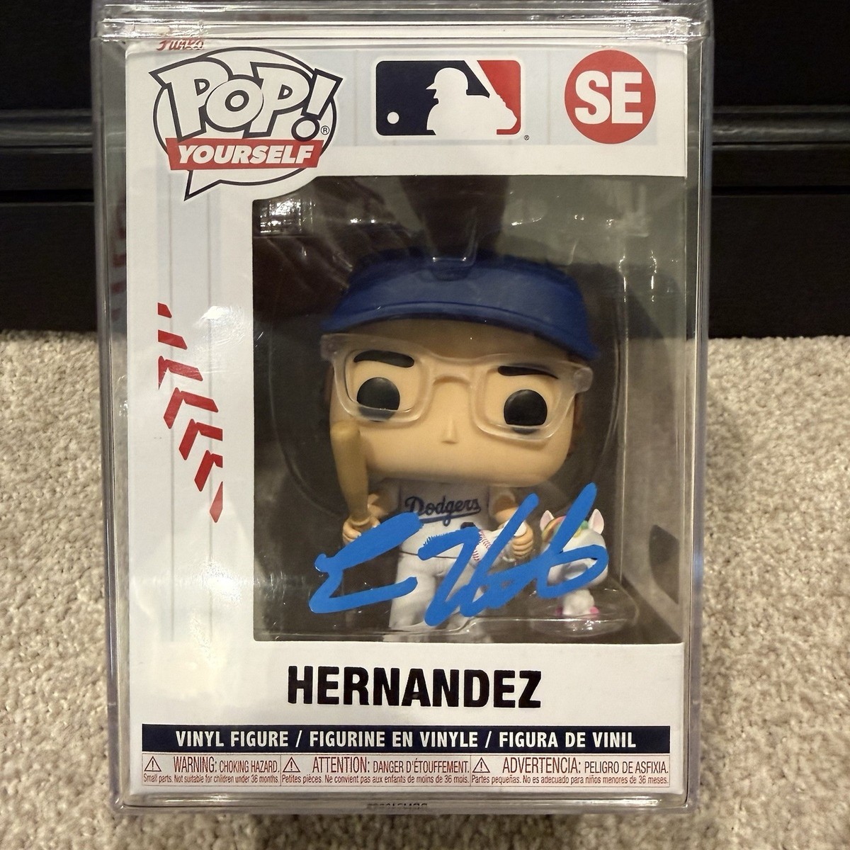Dodgers Kiké Hernández フィギュア Enrique Kike Hernandez Dodgers Custom Funko Pop autographed and