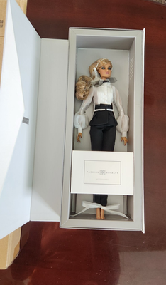 Integrity Toys Le Tuxdo Eugenia The Fashion Royalty Collection W