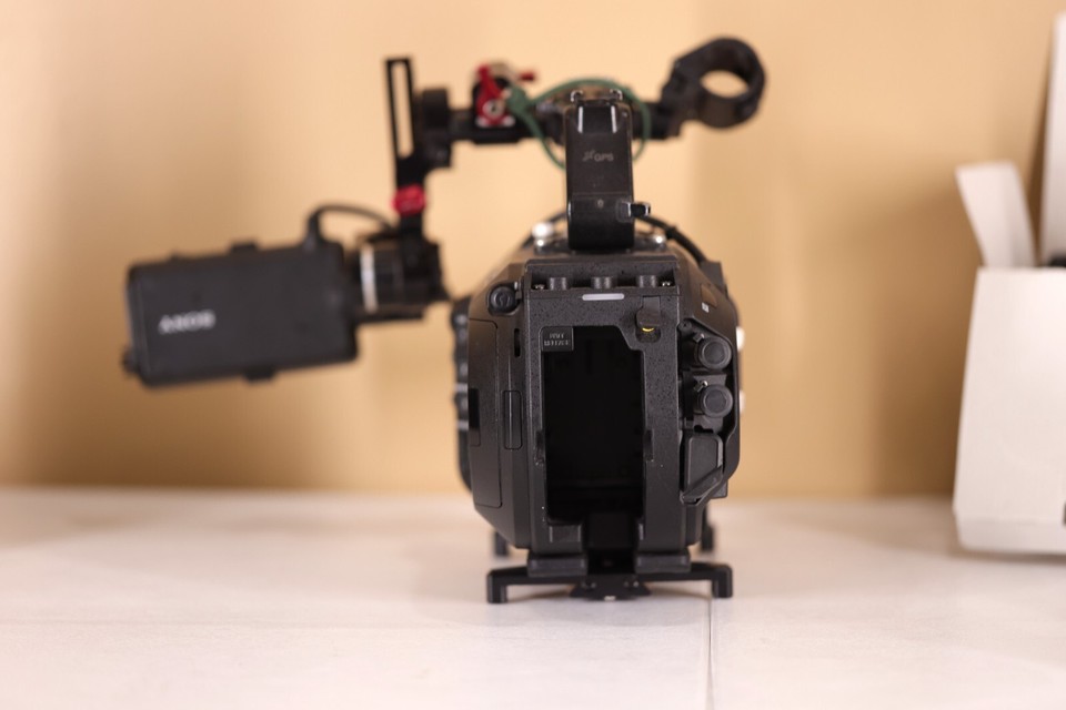 Sony PXW-FS7 II: Neue Features Folgen Kundenfeedback › Film + TV Kamera