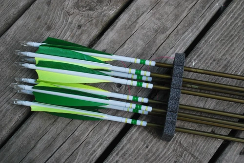 Eight New 2018 Easton Gamegetter aluminum arrows