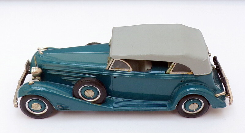 Western 1/43 Scale WMS37 - 1933 Chrysler Imperial Le Baron