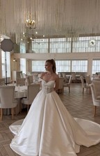 HOLIDAY SALES NEW WEDDING DRESS BEAUTIFUL FOR THE BEAUTIFUL 6 size