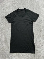 Lululemon Swiftly Tech Shirt Womens 4 Black Sweat Wicking Training Athleisure