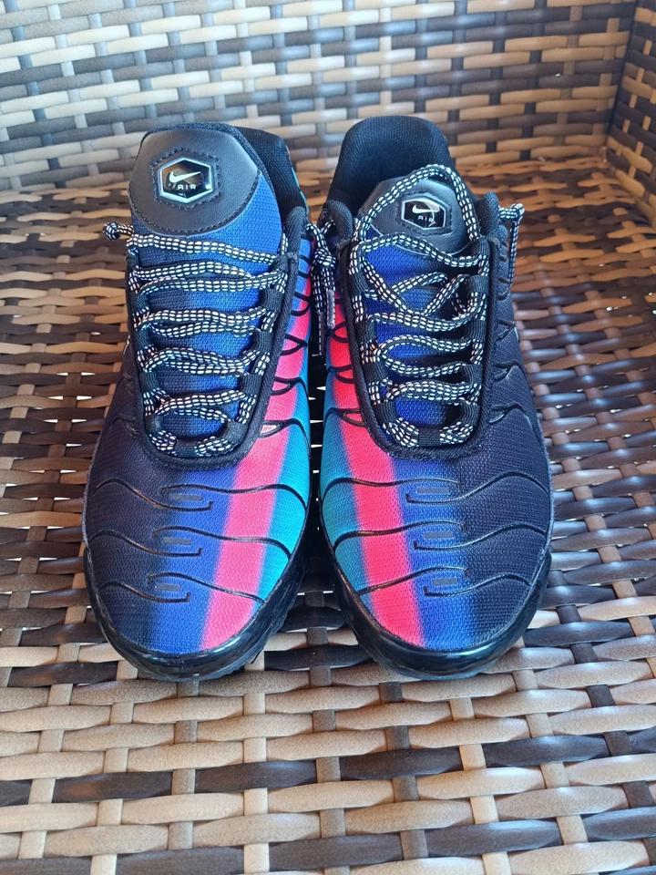 Nike Air Max Plus, photo 2 sur 5