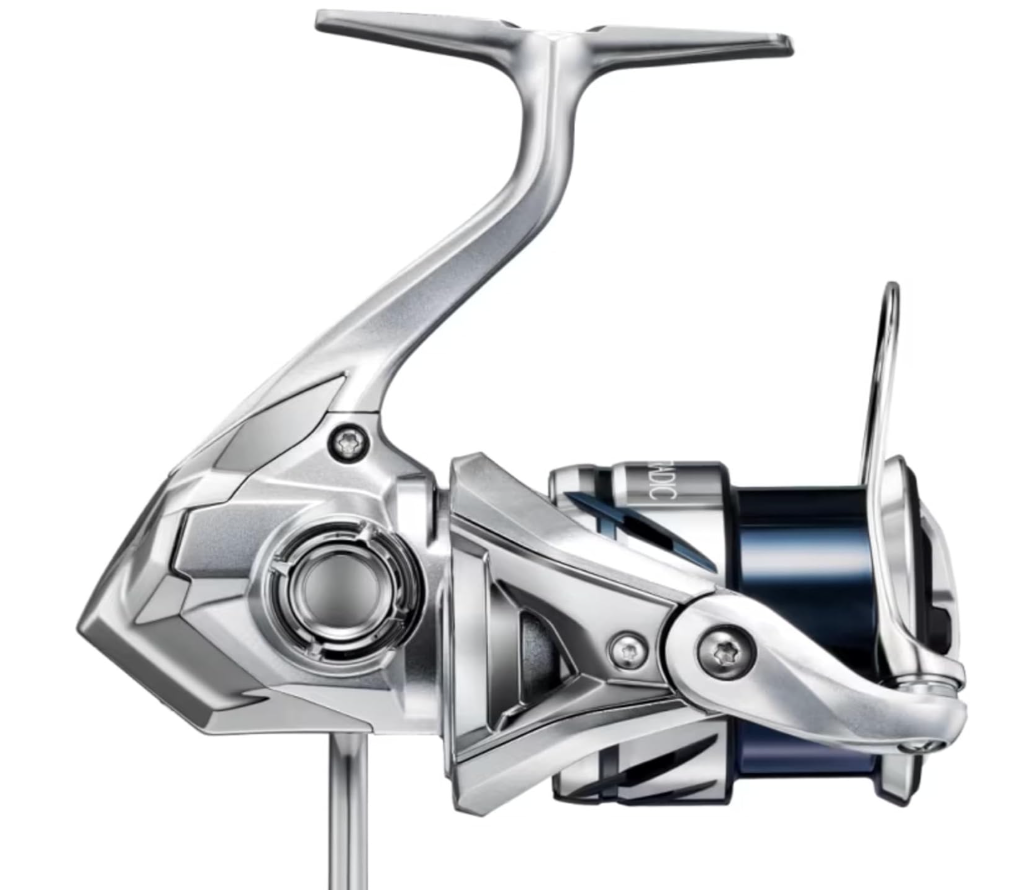 SHIMANO 23 Stradic C3000XG Spinning Reel 225g 6.4 Fast Retrieve