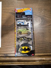 Hot Wheels Batman Diecast 5-Pack Arkham Batmobile Harley Quinn Joker Batcopter