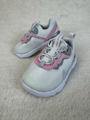Nike Renew Sneaker Kinder UK 3,5 weiß grau rosa Mädchen Kleinkind Schuhe kaum getragen