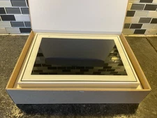 Facebook Portal 10 inch Screen, Model WD50JM, Messenger WhatsApp White Excellent