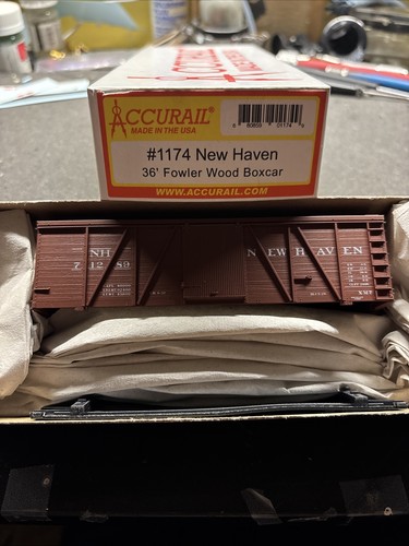HO Accurail #1174 New Haven 36’ Fowler Wood Boxcar Kit | Zustand: New