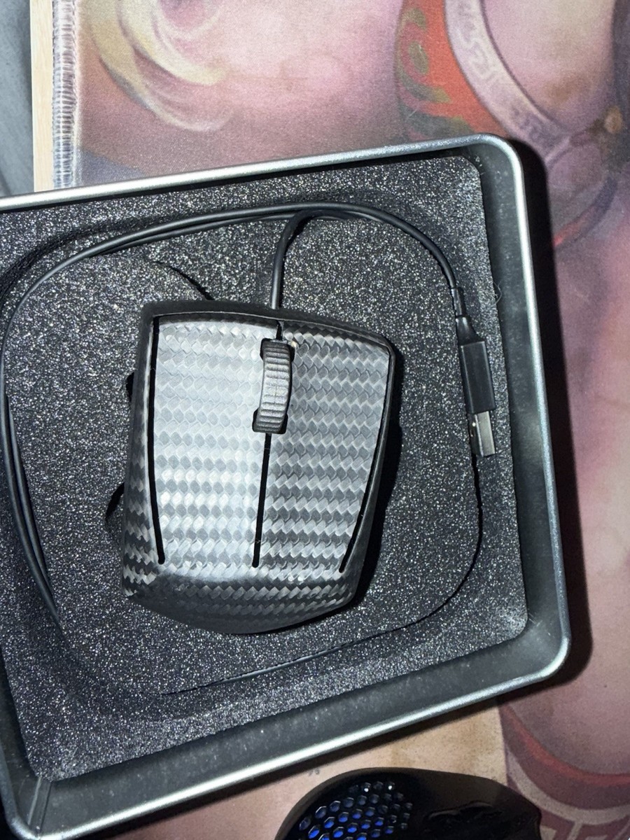 Zaunkoenig M3K Mouse Gaming In Fibra Di Carbonio Nero USB 8000Hz – Nuovo, Prevendita 9/1/25
