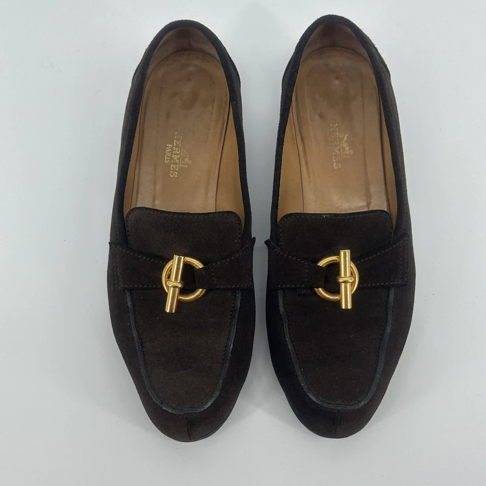 Auténticos mocasines planos de gamuza marrón HERMES 1992 de colección broca de metal dorado EU37.5 Foto 2 de 4