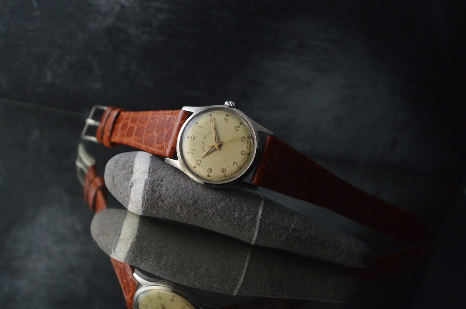 REVUE THOMMEN SELTENE HERREN SPORT NICHT MAGNETISCH WASSERDICHT EDELSTAHL UHR