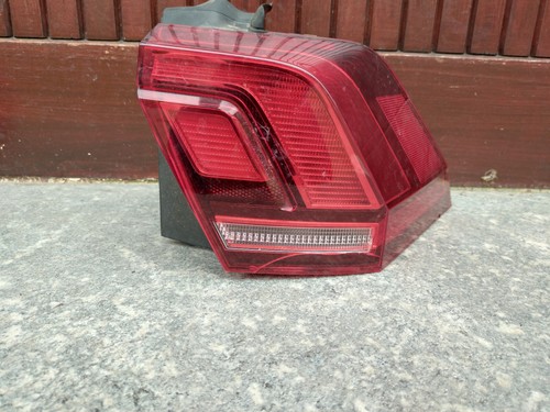 original Rückleuchte / Rücklicht  VW Tiguan hinten rechts