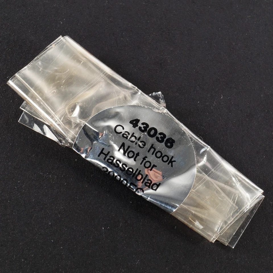 Hasselblad Cable Hook 43036 for 500C 500C/M 500ELX SWC and SWC/M Only - Image 2 of 3