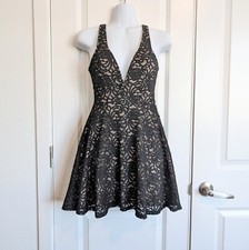 Express beige and black lace plunge dress size XS NWT