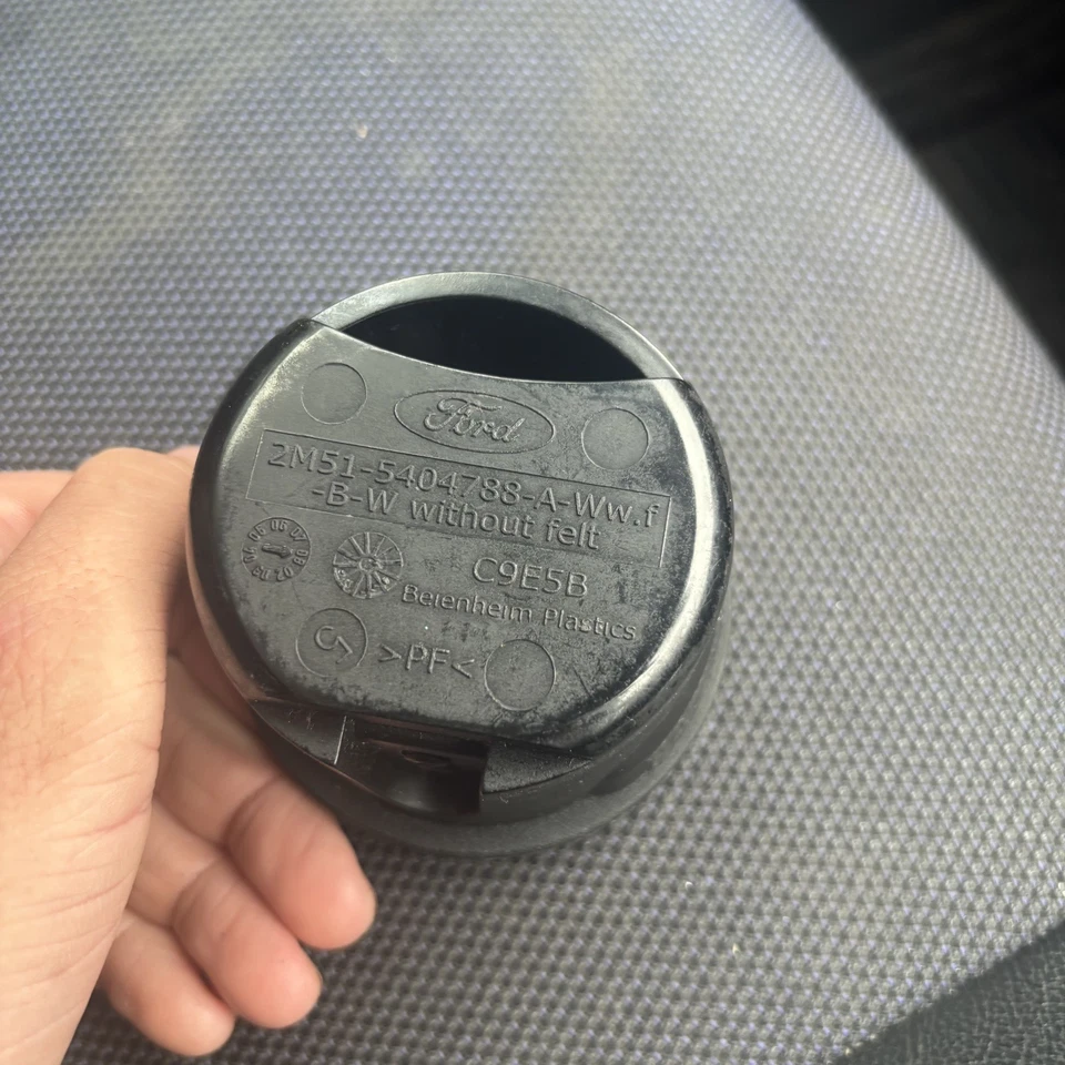 Bandeja de cenizas Land Rover Freelander 2 porta monedas se adapta a portavasos OEM LR005248G Foto 4 de 4