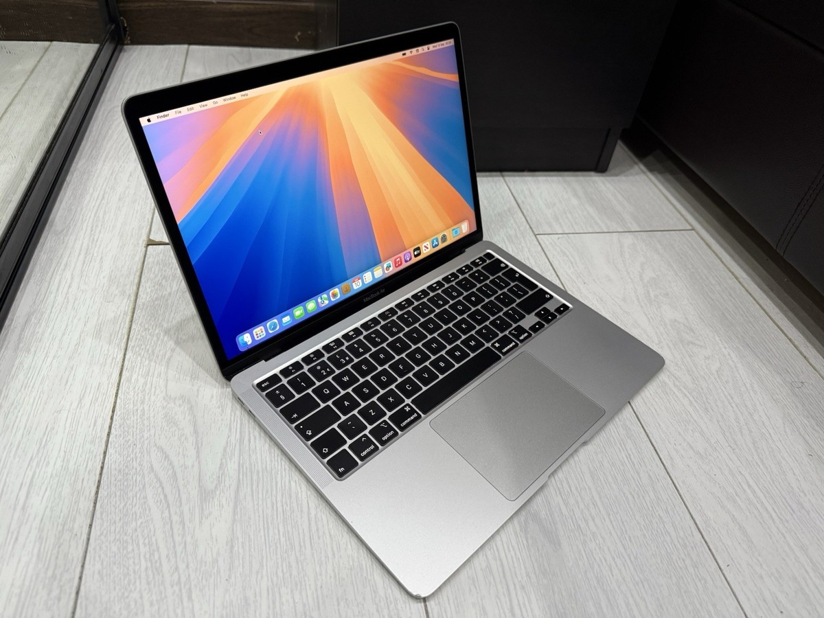 Apple MacBook Air Retina 13.3
