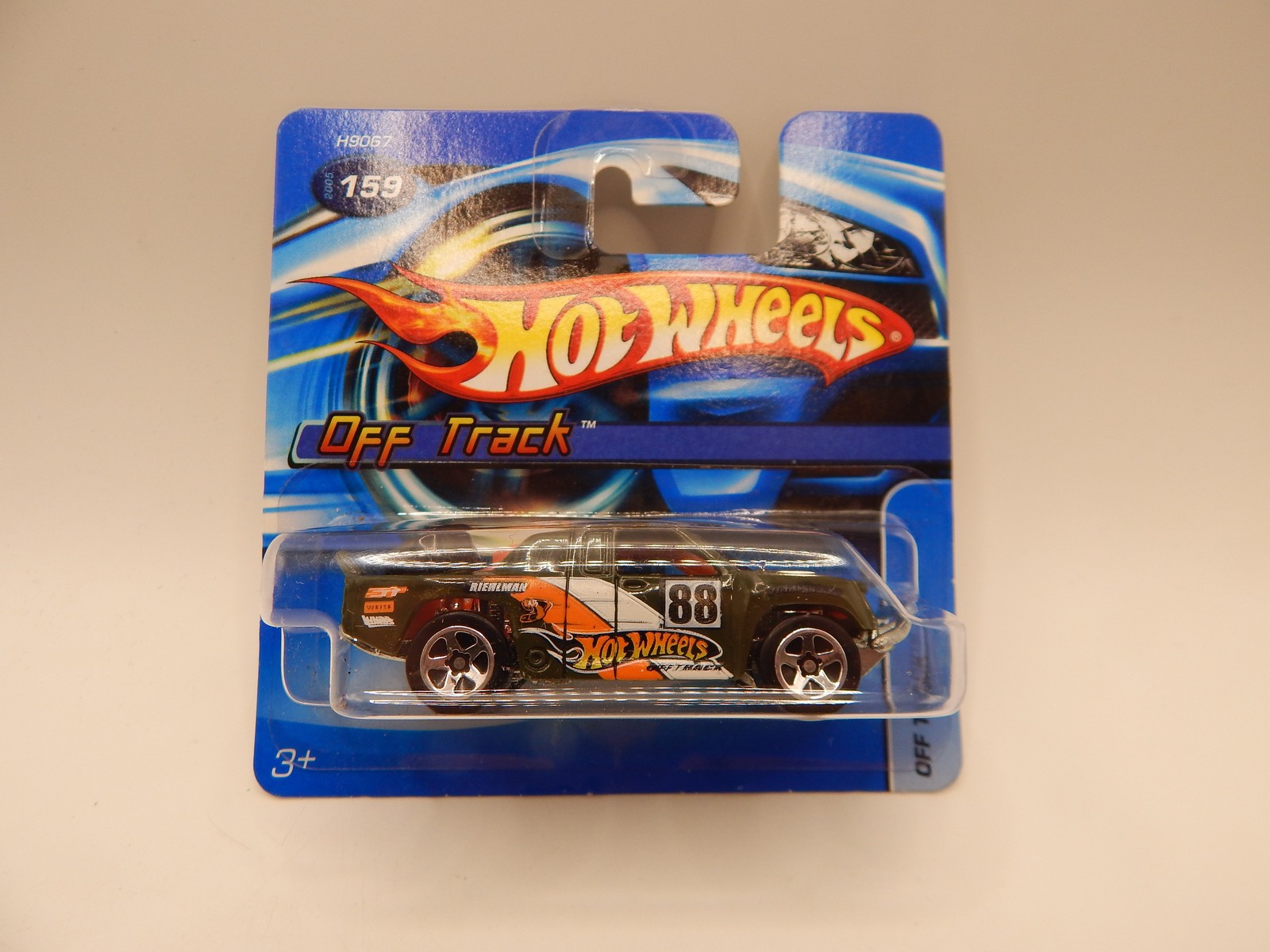 2005 Hot Wheels Short Card Off Track 159