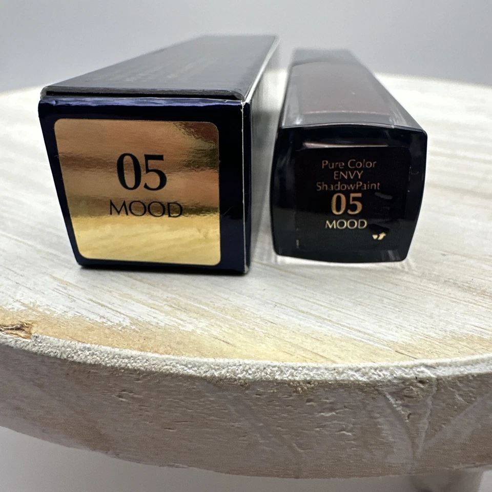 Estee Lauder Pure Color Envy Shadowpaint Cream Eyeshadow ~ 05 Mood (plum) -NIB - Image 4 of 4