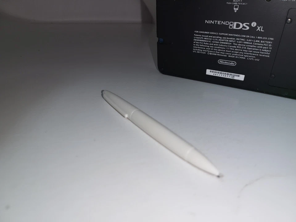 NUEVO lápiz óptico blanco grande para consola de sistema Nintendo DSI y DSI XL #A7 - Imagen 4 de 4