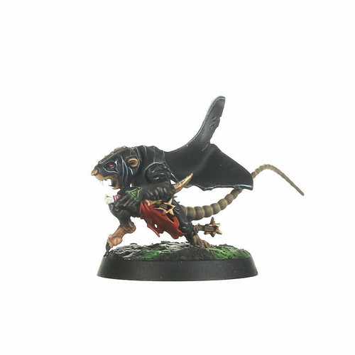 Blood bowl Skaven Gutter runner on sprue The Skavenblight Scramblers