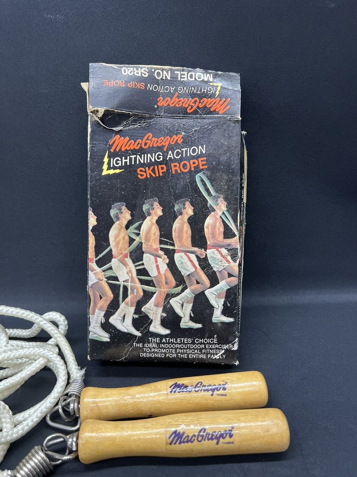 Vintage Lightning Action Skip Rope Macgregor Jump Rope With Wooden ...