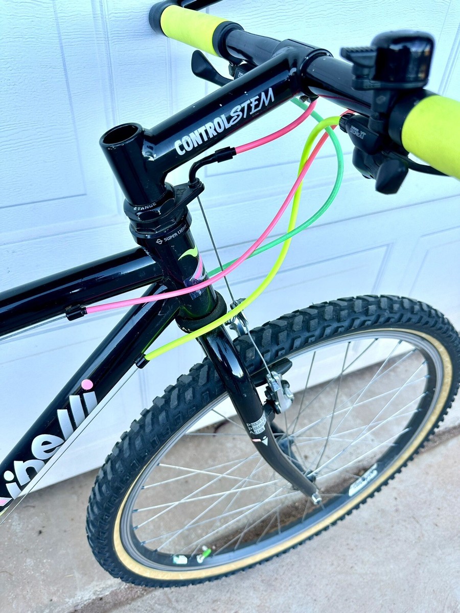Cinelli The Machine Vintage 26” Mountain Bike Campagnolo Cinelli The Machine Vintage 26” Mountain Bike Campagnolo