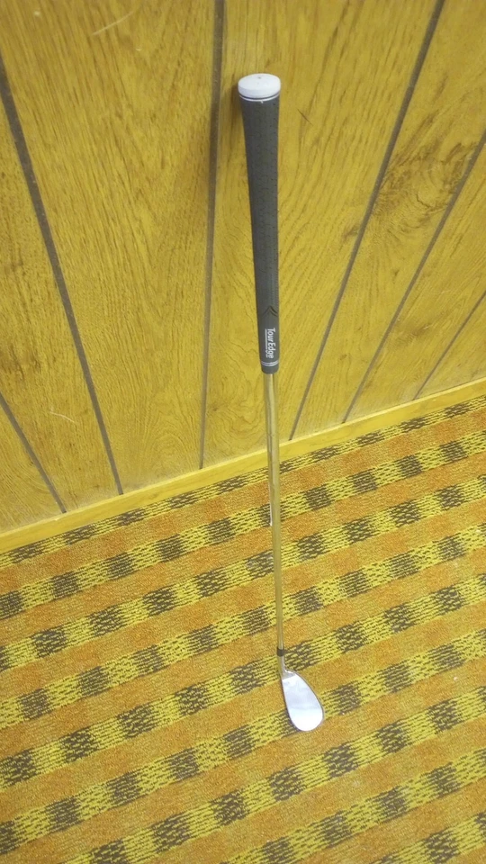 Tour Edge Hot Launch MLH 52 Wedge - Image 2 of 4