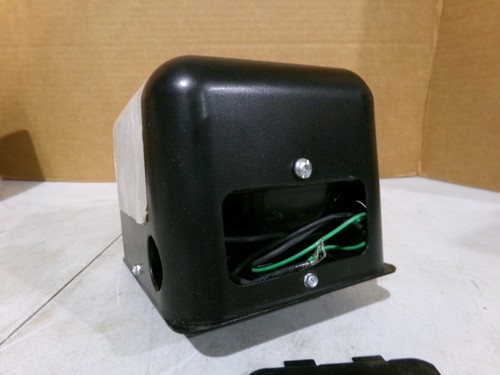 ALLANSON 1092 TYPE PF-G IGNITION TRANSFORMER 120V - Picture 7 of 8