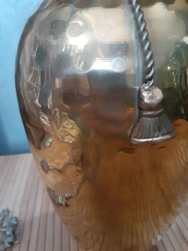 10" T Hammered Brass Vase with Brass Faux Tassel Rope Tie Accent India Exotics - Picture 5 of 12