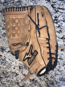 mizuno mens softball gloves