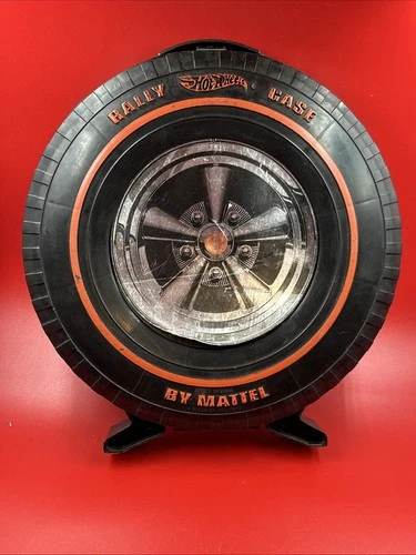 Vintage 1967 Hot Wheels Redline 12 Car Collectors Case Rally Case All Decals