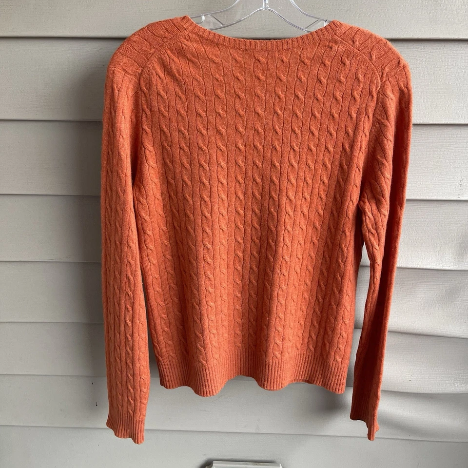 Suéter tejido con cable naranja 100 % cachemir Tweeds para mujer talla grande Academia Luxe Foto 2 de 4