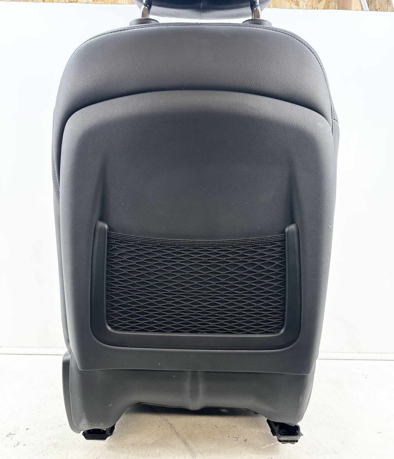 2014-2017 Maserati Ghibli Q4 Front Left Driver Seat Leather Red Stitch Used OEM