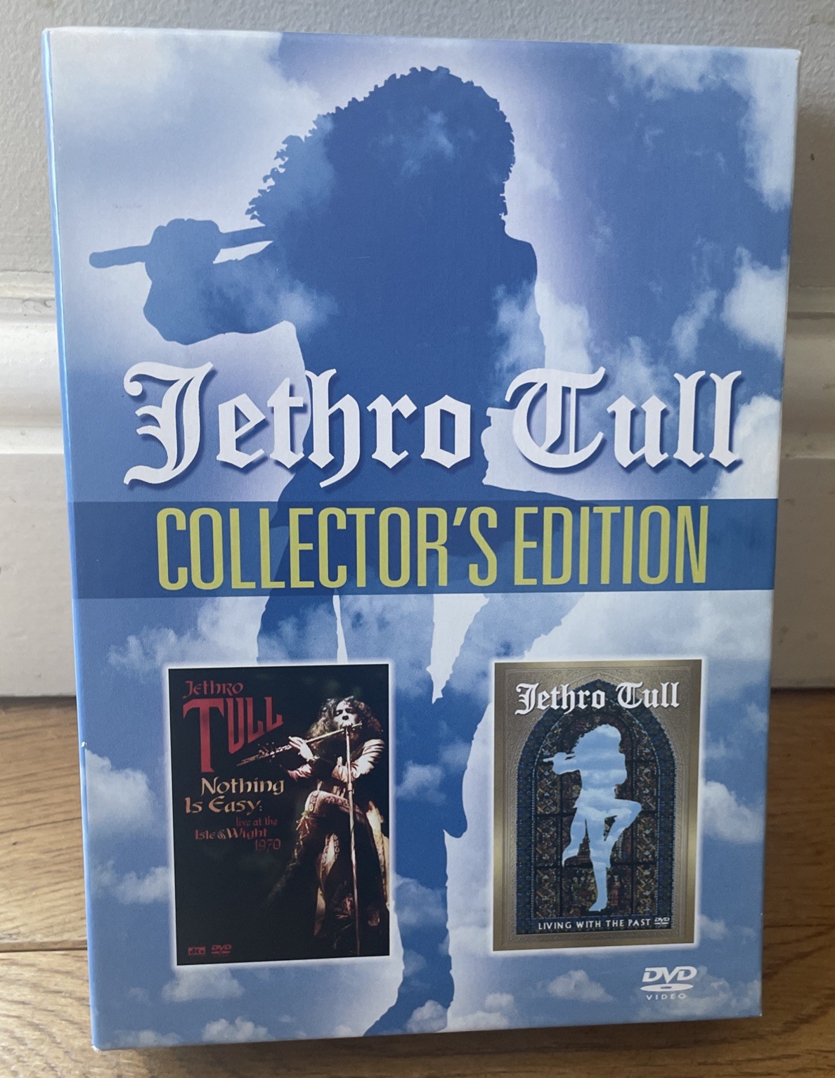JETHRO TULL - LIVING WITH THE PAST & NOTHING IS EASY - DVD x 2