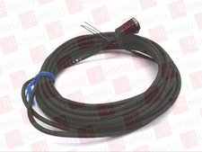 OMRON E3T-SL13 5M / E3TSL135M (NEW IN BOX)