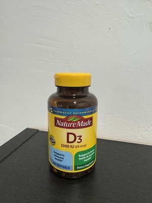Nature Made Vitamin D3 25mcg 1000 IU - 650 Softgels EXP 10/2027